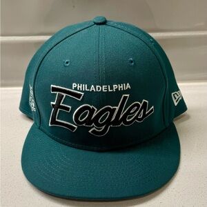 Philadelphia Eagles baseball hat. New Era SnapBack. Never worn!